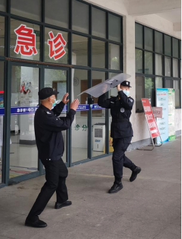 練本領 筑防線—潤州保安公司組織鎮(zhèn)江市第三人民醫(yī)院保安隊進行反恐防暴技能培訓